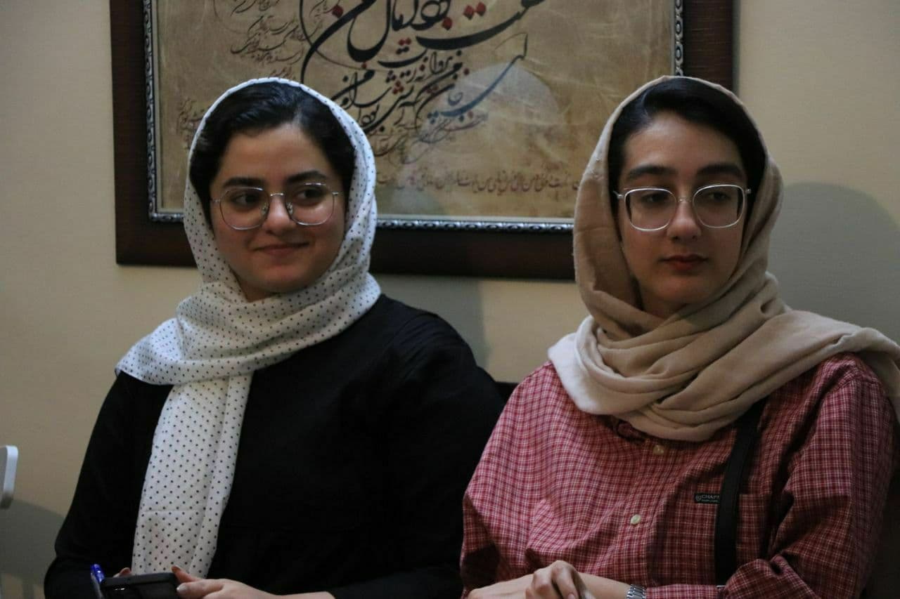 پنجمین جلسه گروه روانشناسی – مهاجرت و هویت