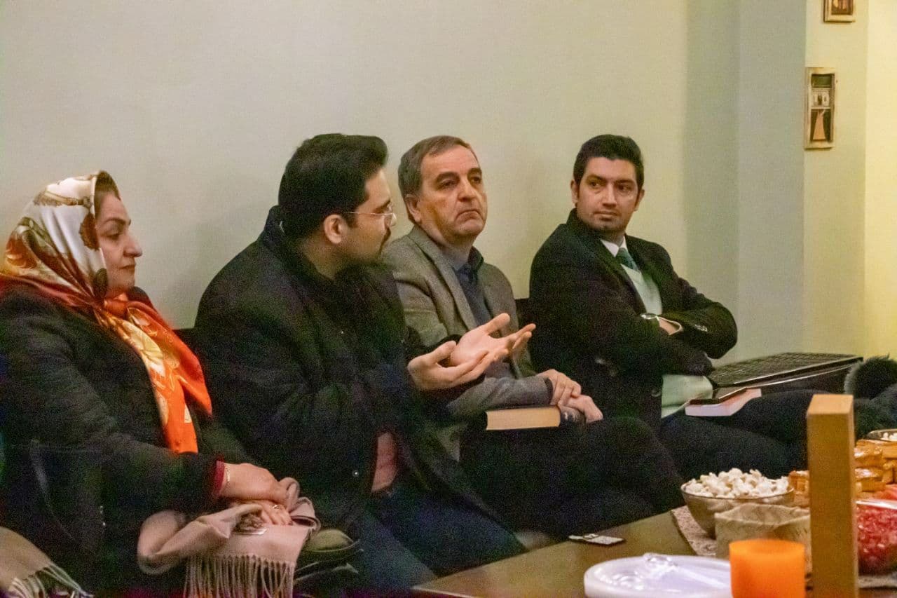 یادگار جلسه ادبیات «شب اورمزد آمد از ماه دی» – پنجاه و نهمین جلسه انجمن