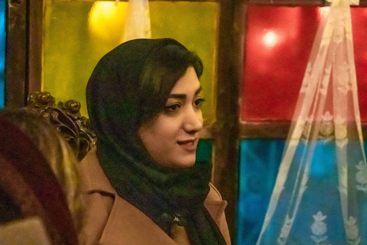 مرا تبار خونی گل‌ها به زیستن متعهد کرده است – شصت و سومین جلسه انجمن