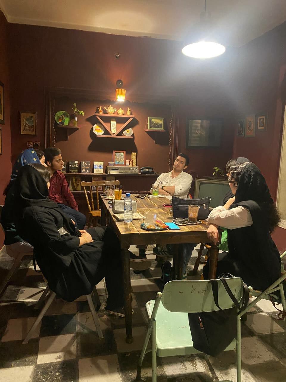 پنجمین جلسه گروه ادبیات – شاعرانگی ایرانیان