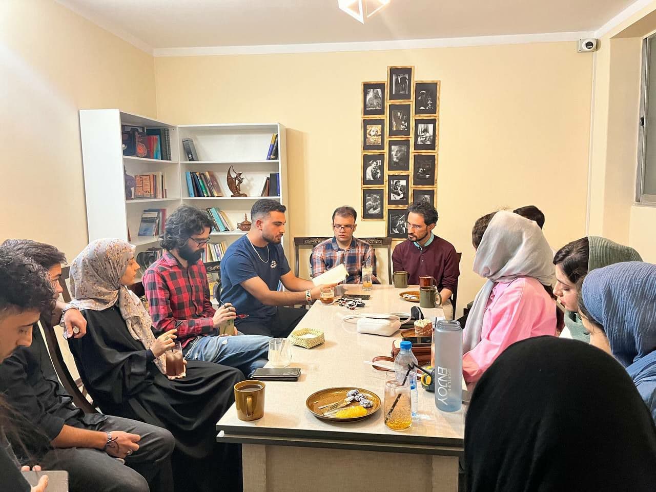 هشتمین جلسه گروه ادبیات – خودکشی و معنای زندگی