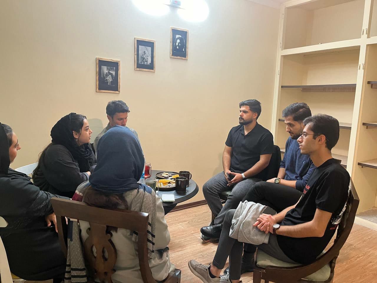 English Free Discussion پانزدهم – تأثیرات همهگیری کرونا