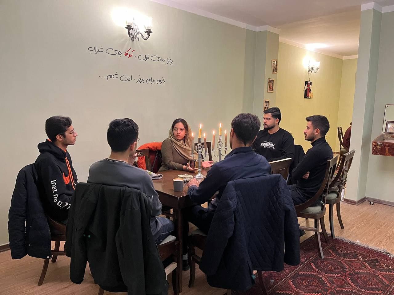 English Free Discussion شانزدهم – آینده آموزش و یادگیری