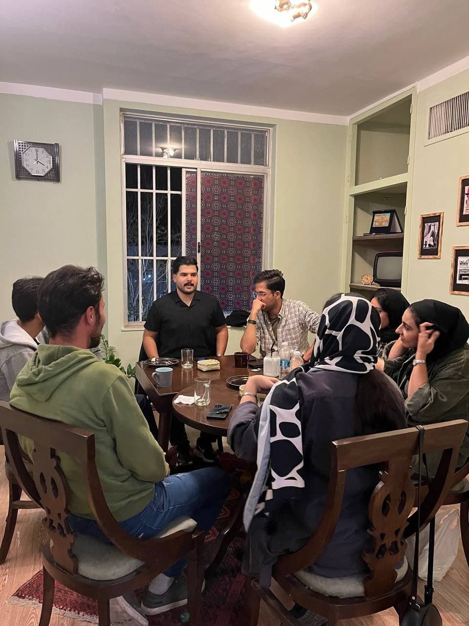 English Free Discussion هفدهم – نوستالژی و گذشتهگرایی
