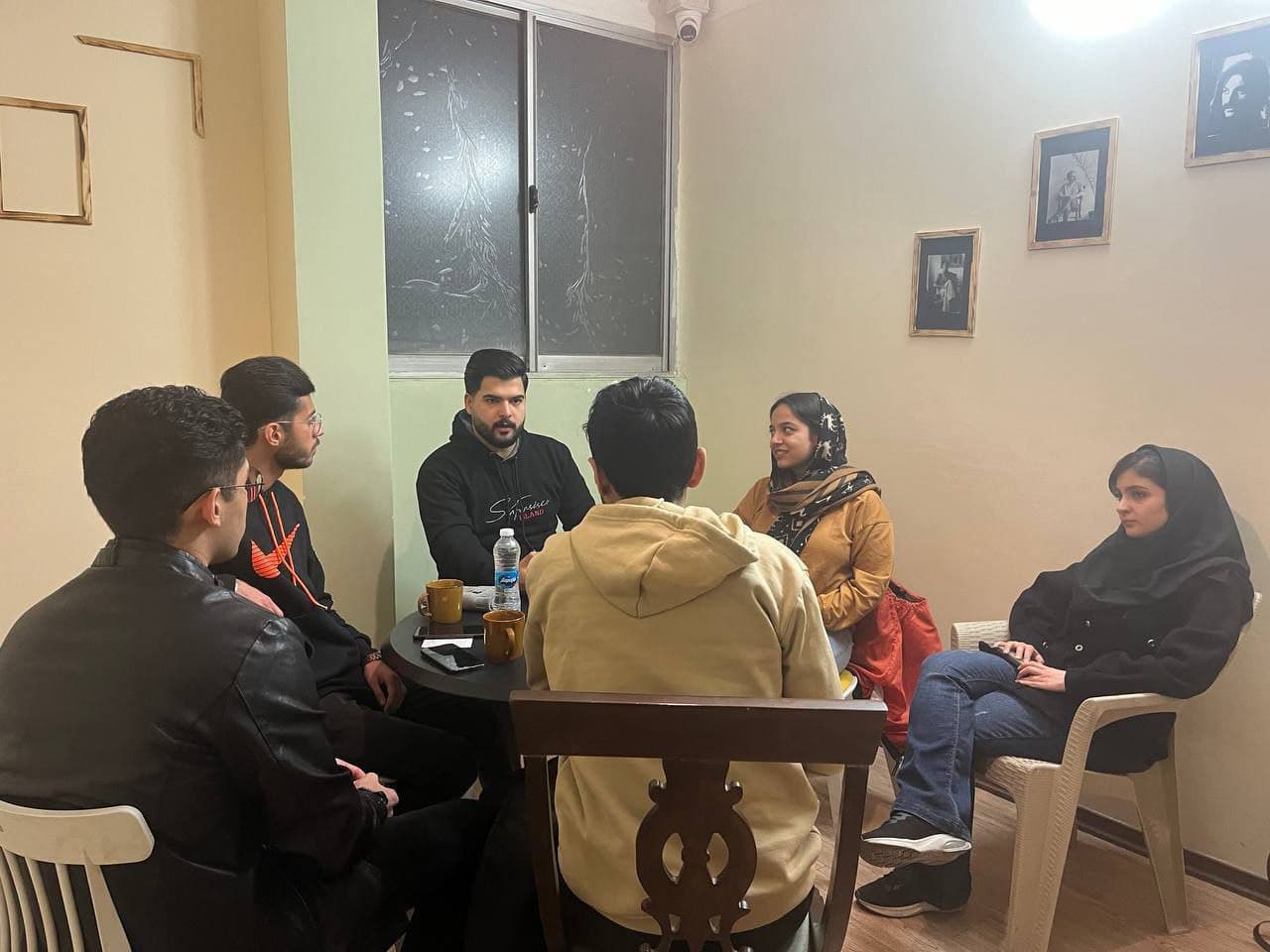ارزش سفر و تجربه واقعی در دنیای دیجیتال – شصت و چهارمین جلسه انگلیسی آزاد