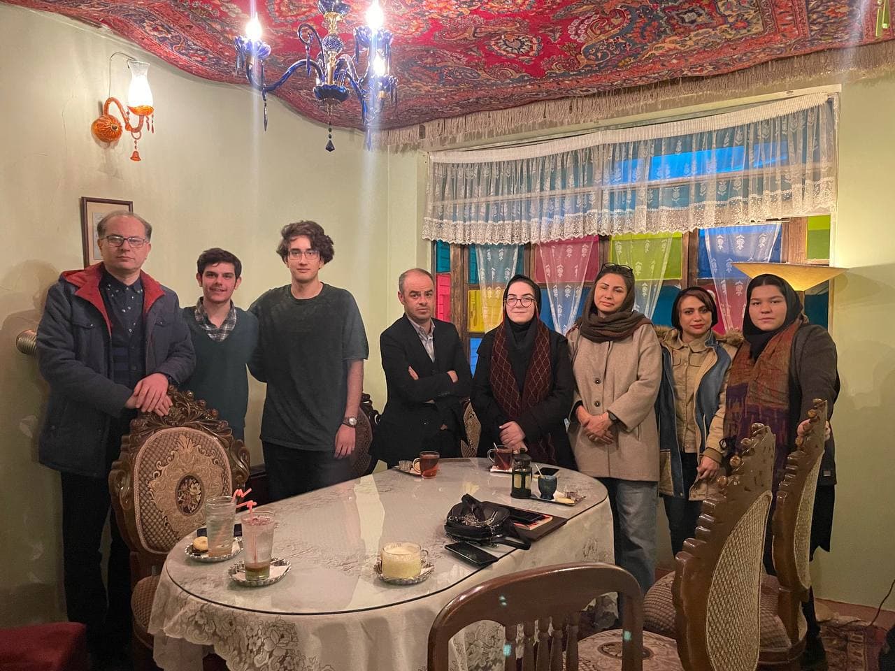 یادگار جلسه نمایشنامهخوانی «آی بی کلاه، آی با کلاه» – هفتاد و چهارمین جلسه