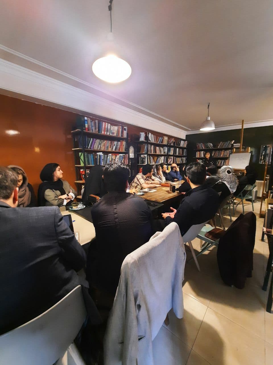 جلسه اول کارگاه حافظ و اندیشه او: عشق و تأثیرپذیری حافظ